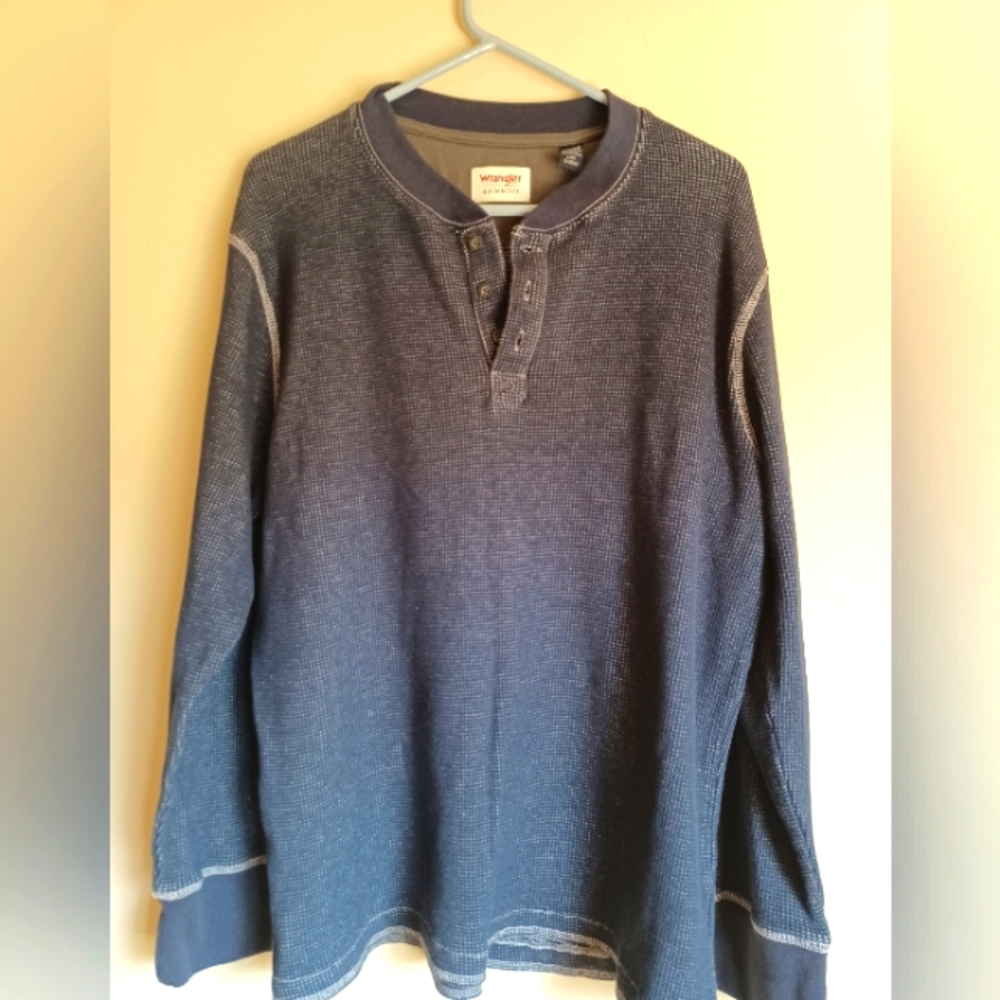 WRANGLER AUTHENTICS MEN'S LONG SLEEVE WAFFLE HENLEY, LARGE, VINTAGE INDIGO COLOR